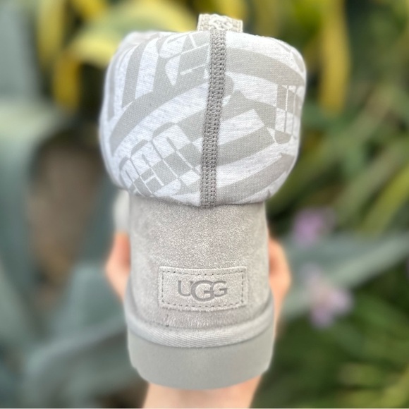 Classic Mini Jersey Stripe Ugg Boots - Picture 6 of 10